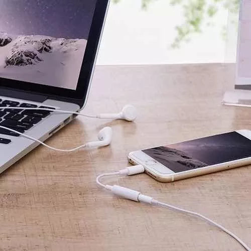 Adaptador Lightning A Spica