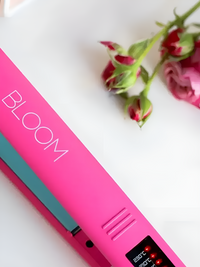 Plancha De Pelo GAMA Italy Elegance Led Bloom Pink Profesional®