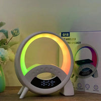 Lampara Veladora Q Parlante Cargador Inalámbrico Luces Rgb®