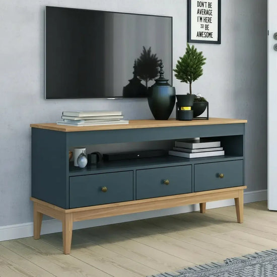 Rack para TV Estilo Colonial Living Material Premium Resist®
