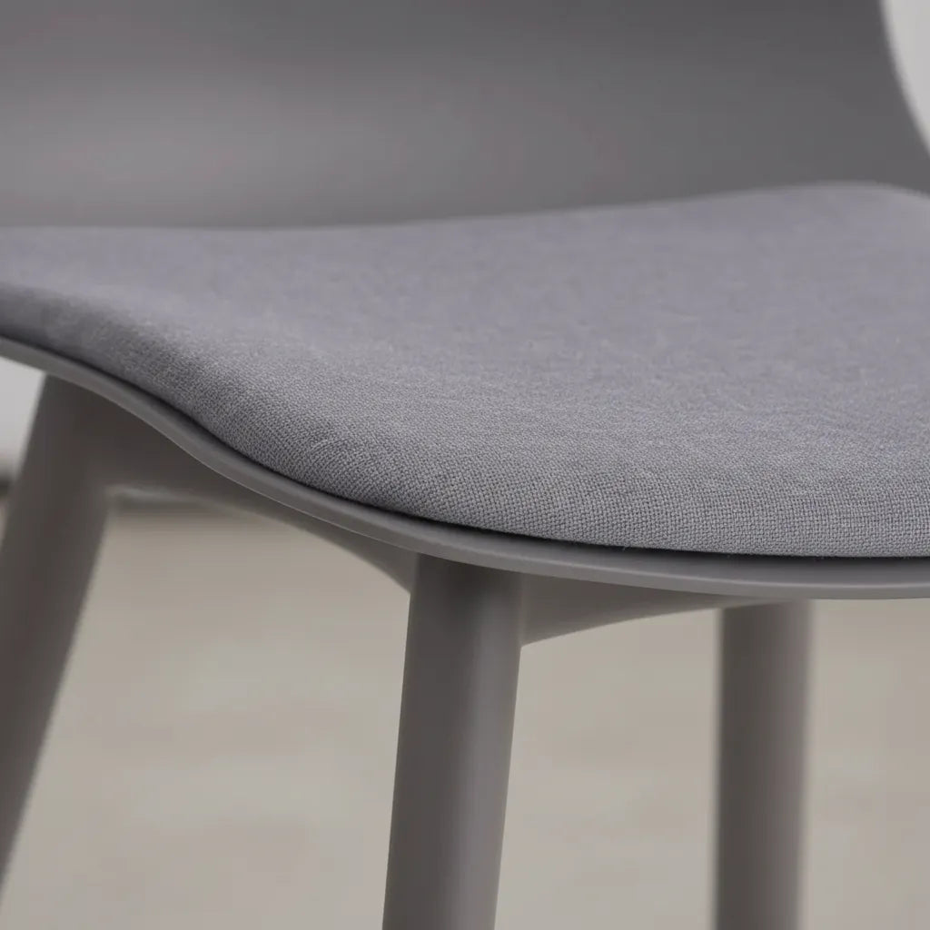 Silla Acolchonada De Polipropileno Grafito Mate Premium®