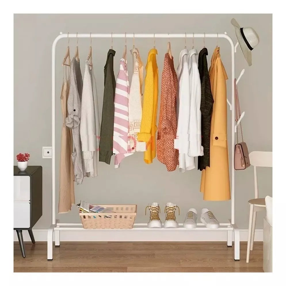 Perchero De Metal Blanco Resistente Con 4 Ganchos 110x150cm