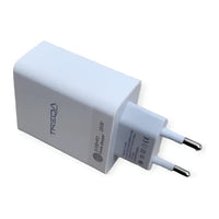Cargador De Pared Treqa 38w 2 Usb + Tipo C 3.0 Carga Rápida®