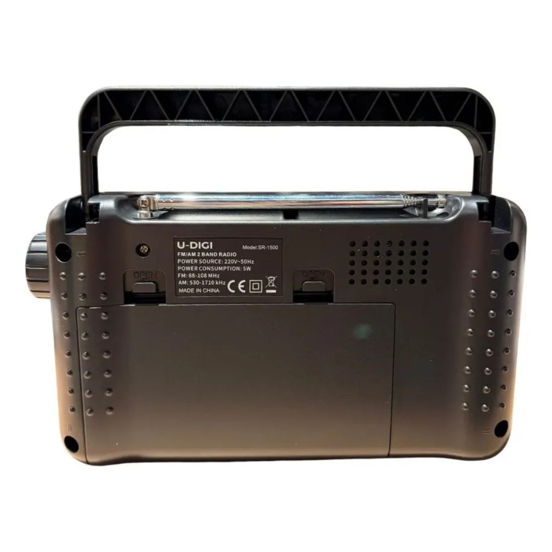 Radio U-digi Portatil Am/fm Sr-1500 Con Entrada Auriculares®