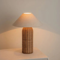 Lampara Luminaria De Mesa Alta En Ratán Pantalla Textil®